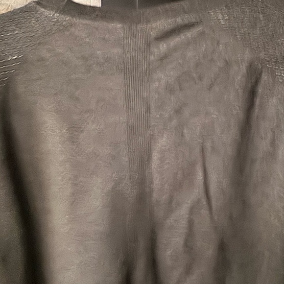 Fabletics Top L - Picture 6 of 6